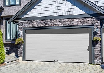 Секционные гаражные ворота Doorhan RSD01 BIW (2100х2700)