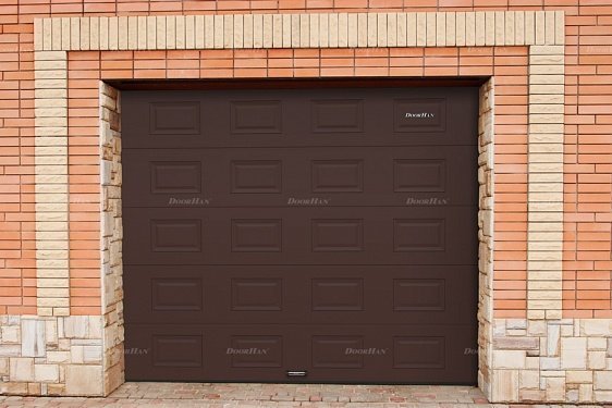 Секционные гаражные ворота Doorhan RSD01 BIW (2800х2400) - фото